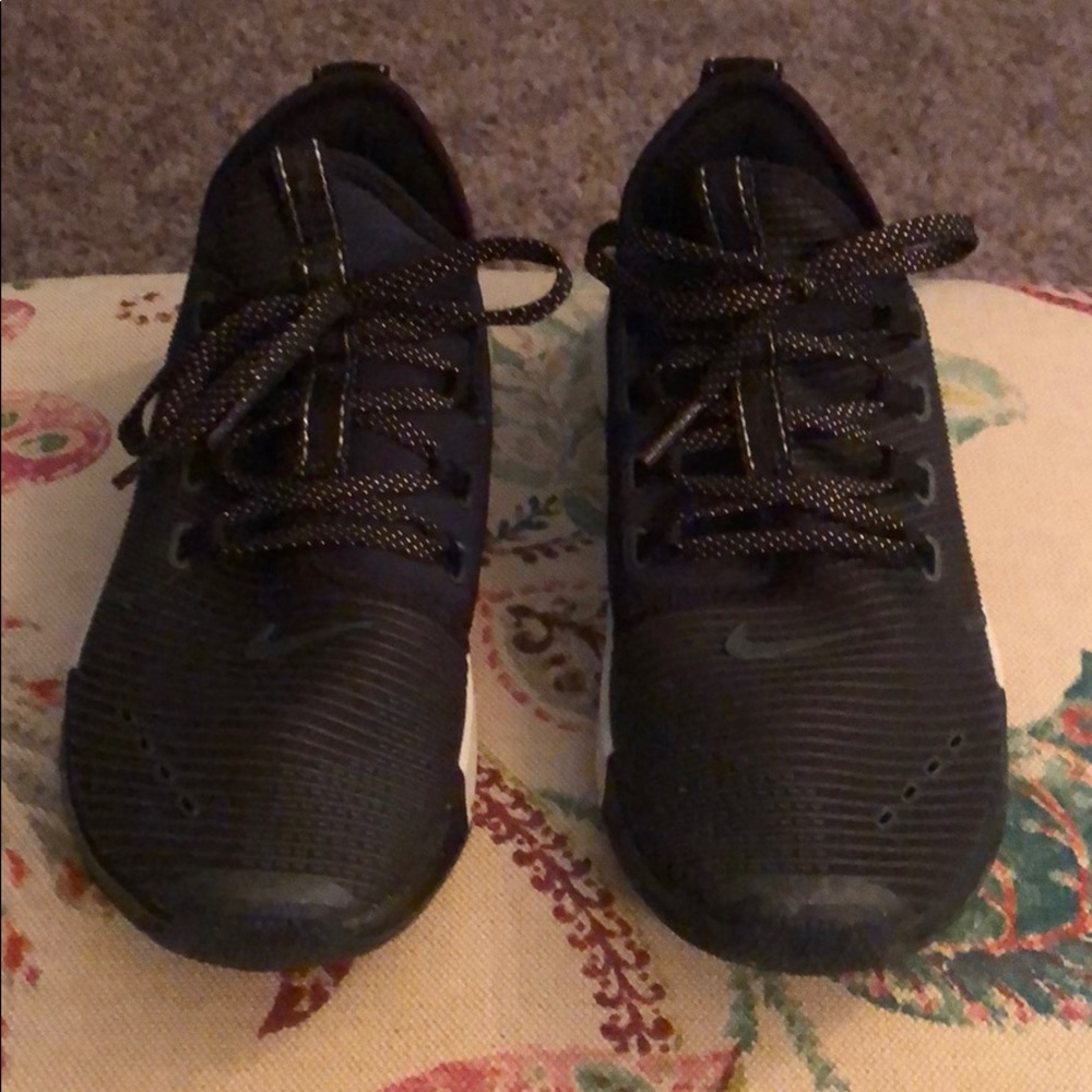 Women’s size 7 Nike Air Zoom